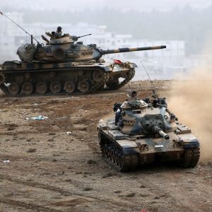 تركيا وروسيا تعتمدان قناة تواصل للتعاون في المجال العسكري