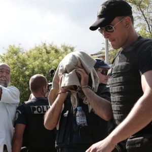 اليونان ترفض طلبات لجوء 3 عسكريين أتراك عقب محاولة الانقلاب