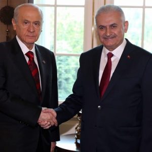 يلدريم يبحث “درع الفرات” مع زعيم الحركة القومية