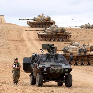 تركيا تدمر مواقع لداعش أطلق منها قذائف على كليس