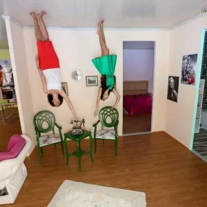 في أنطاليا التركية بإمكانك ان تمارس حياتك “بالمقلوب”