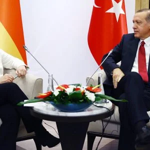 الخارجية الألمانية تلغي حفلاً موسيقياً استجابةً لطلب تركيا.