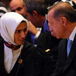 الامن التركي يعثر على أسلحة حرس “سمية” ابنة اردوغان