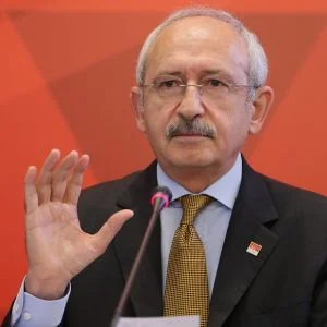 كليجدار اوغلو: العدالة والتنمية هو سبب الحالة المأساوية في سوريا