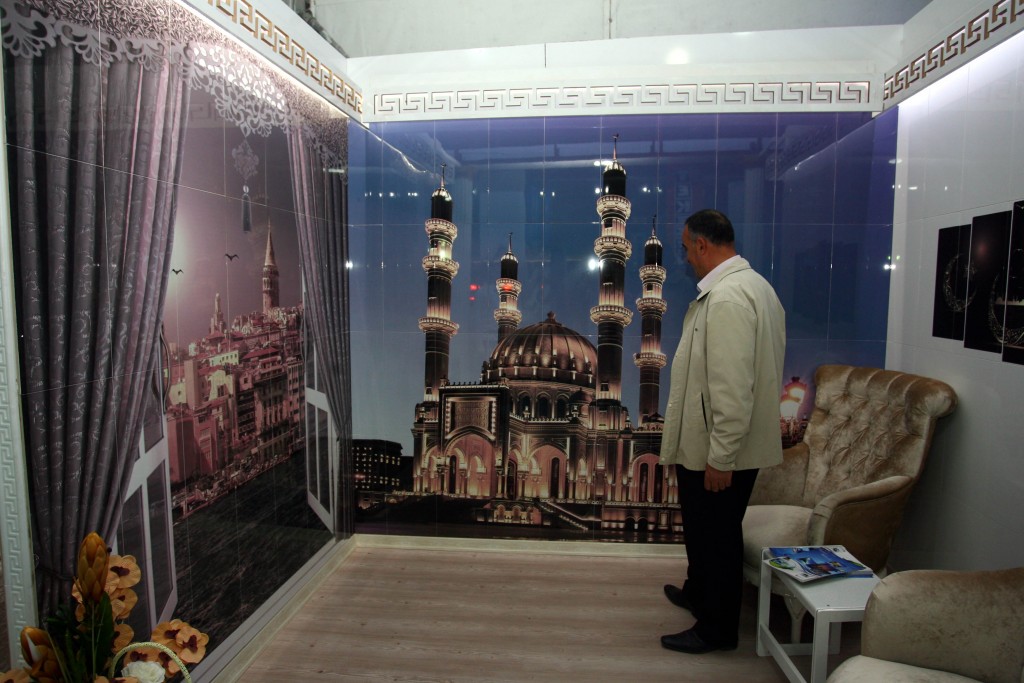 سيراميك ثلاثي الأبعاد يكتسح المنازل والأبنية التركية 2 aa-arabic%2f20161025_2_19745414_15346788