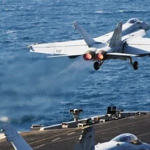 التحالف الدولي يتجاهل أرتال “داعش” الهاربة من الموصل إلى سوريا