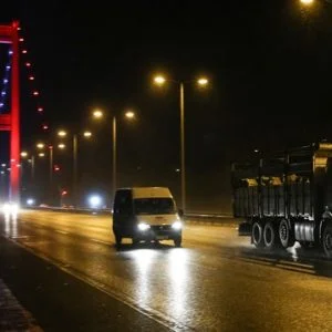 ارتفاع غرامة جسري الفاتح و شهداء 15 تموز إلى 500 ليرة