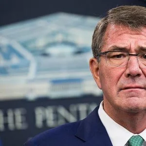 كارتر إلى تركيا الجمعة لبحث قضايا أمنية إقليمية