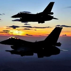 الأركان التركية: تدمير 80 هدفًا لـ “داعش” شمالي سوريا