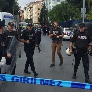 مصادر أمنية: منفذ تفجير إسطنبول عضو في “بي كا كا” الإرهابية