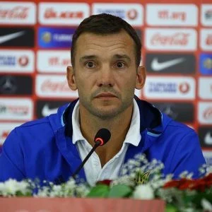 مدرب أوكرانيا يعترف بامتلاكه “ثروة معلومات” عن تركيا