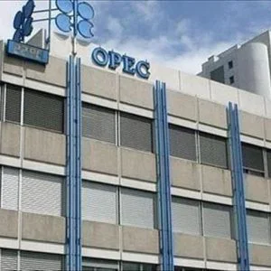 أمين عام أوبك: اجتماع تشاوري مرتقب بإسطنبول لبحث قرار خفض إنتاج النفط