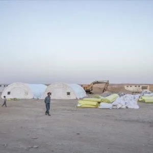 تركيا تستكمل عملية إنشاء مخيم للنازحين في جرابلس السورية