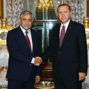أردوغان يجرى مباحثات مع رئيس قبرص التركية في إسطنبول
