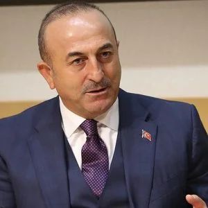 جاويش أوغلو يزور قطر الثلاثاء