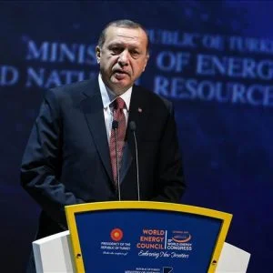 أردوغان : هدفنا أن تتحول الطاقة إلى أداة للسلام والعدالة