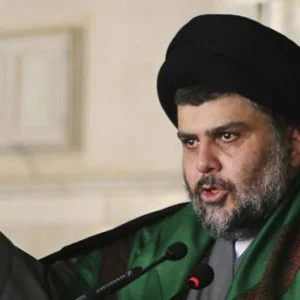 الصدر يدعو أنصاره إلى التظاهر امام السفارة التركية في بغداد