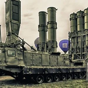 الناتو يدعم حق تركيا في امتلاك منظومة دفاع جوي بعيدة المدى