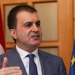 تركيا: الطفل اللاجئ سيصل سن التقاعد قبل وصول المساعدات الأوروبية