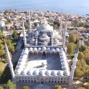 على ظهر دراجة: وهران/إسطنبول، إسطنبول/وهران