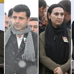 نيابة دياربكر: توقيف نواب “الشعوب الديمقراطي” للاشتباه بتورطهم في تهم إرهاب