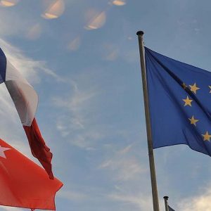 فرنسا تدعو لعدم “تصعيد الجدال” بخصوص القرار الأوروبي حيال تركيا