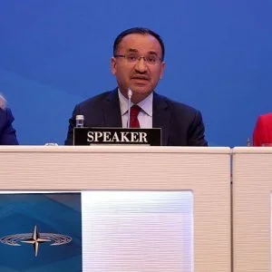 وزير العدل التركي: تعاون العالم كفيل بالقضاء على المنظمات الإرهابية