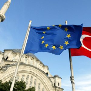 النمسا تدعو لتجميد مفاوضات انضمام تركيا للاتحاد الأوروبي