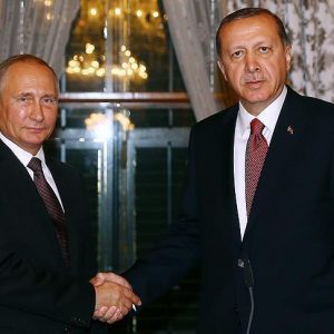 أردوغان يعزي بوتين بضحايا الطائرة المنكوبة