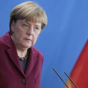 ميركل “حزينة بعمق” على ضحايا هجوم اسطنبول