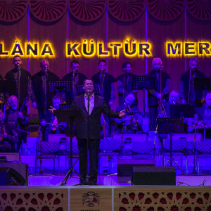 مراسم احتفال بالذكرى الـ 743 لوفاة مولانا 1