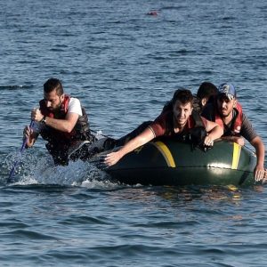 غرق 200 مهاجر قبالة السواحل الليبية