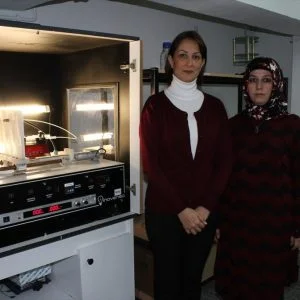 ابتكار تركي يحمي الخارجين من غرفة الجراحة