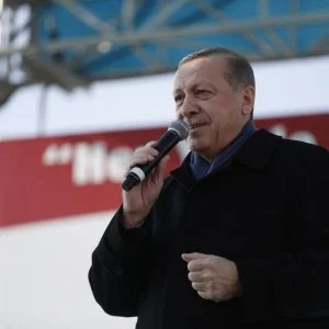 اردوغان يأمل موافقة الشعب على عملية استفتاء الدستور الجديد