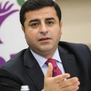 النيابة التركية تطلب عقوبة السجن لمدة تصل الى 142 سنة بحق ديميرطاش