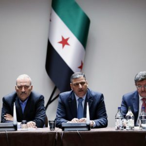اجتماع تشاوري في أنقرة بحضور 70 شخصية عسكرية وسياسية سورية