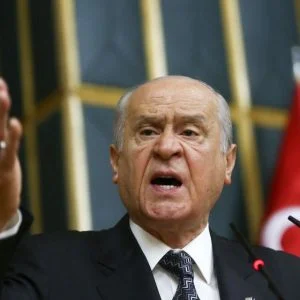 دولت باهجه لي: اعتداء إسطنبول مرتبط بتضييق الخناق على داعش