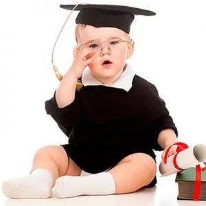 الأطفال الرضع يتعلمون اللغة في الأشهر الأولى من ولادتهم