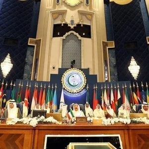 التعاون الإسلامي تعقد اجتماعا طارئًا لبحث أزمة مسلمي ميانمار