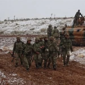 الجيش التركي: داعش يستعد للانسحاب من مدينة الباب