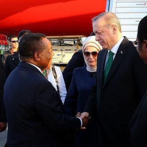 أردوغان يصل تنزانيا في مستهل جولة إفريقية