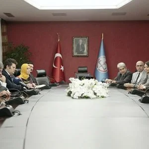 بروتوكول بين تركيا والبنك الدولي لدعم تعليم الأطفال السوريين