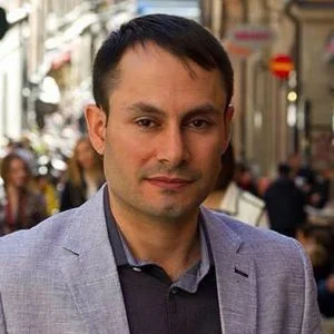 رسائل تهديد عنصرية في السويد تطال سياسيا تركيا