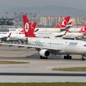 الخطوط التركية تعيد ثمن التذاكر لمواطني الدول المحظورين من دخول أمريكا