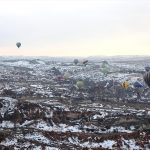 بقيادة "الجنس اللطيف".. المناطيد تزهو في أجواء "كابادوكيا" التركية 22 بقيادة "الجنس اللطيف".. المناطيد تزهو في أجواء "كابادوكيا" التركية 21