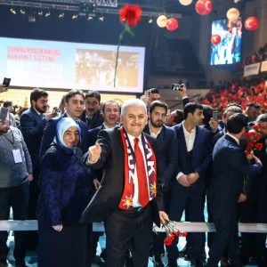 يلدريم: التعديل الدستوري يضع حدًا للإرهاب ويقوي الاقتصاد