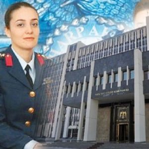 اعتقال المرشّحة للقب اول جنرال طيّارة في تركيا