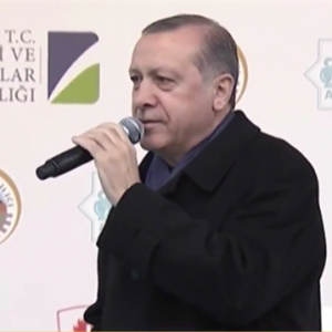 اردوغان: التصويت بـ”نعم” في الاستفتاء يخلص تركيا من سلال وأغلال تعيق تقدمها