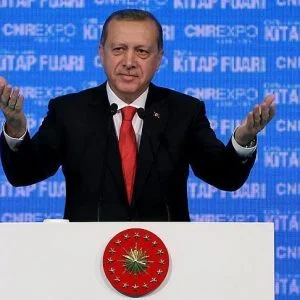 أردوغان: الشعوب التي لا تدون تاريخها وترفد آدابها تبقى أسيرة للآخرين