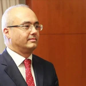 سفير أنقرة يبحث في ليبيا سبل استئناف رحلات الطيران التركية